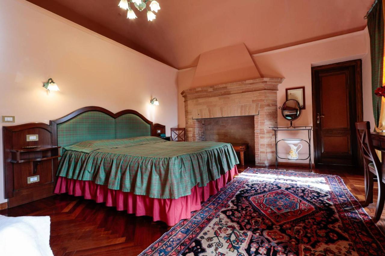 Hotel Corte Dei Tini แตราโม ภายนอก รูปภาพ