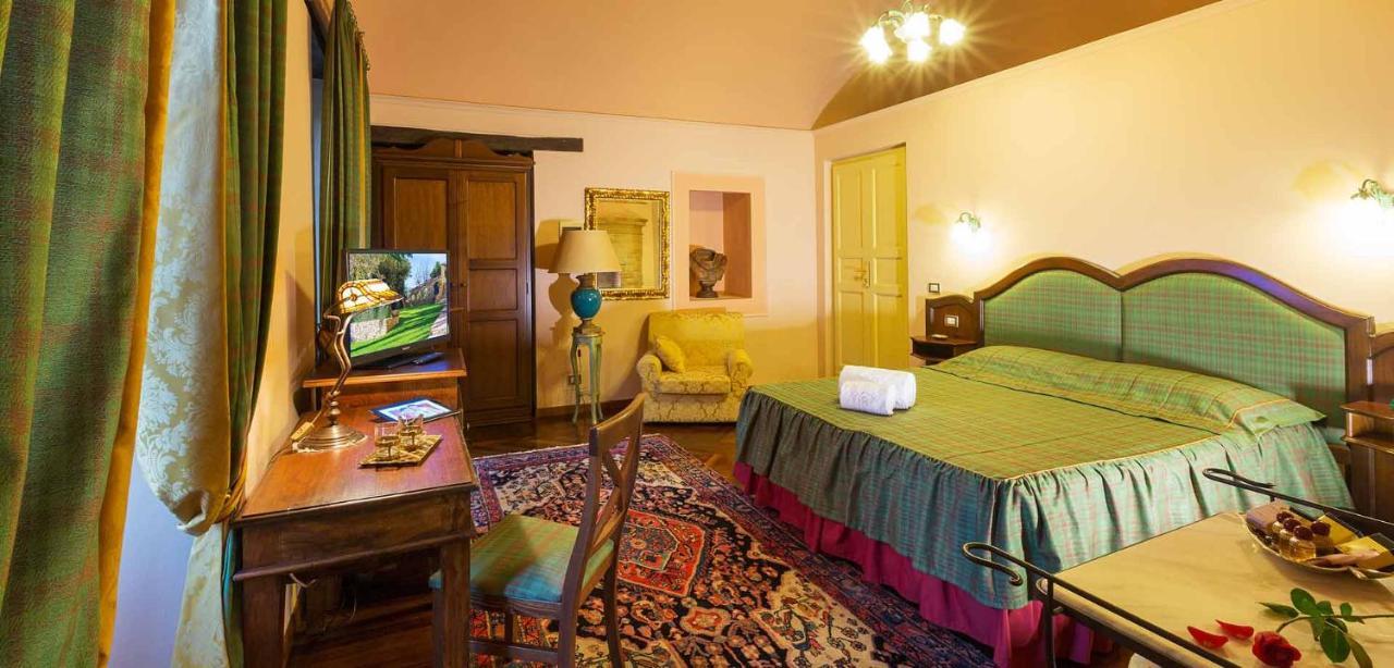 Hotel Corte Dei Tini แตราโม ภายนอก รูปภาพ