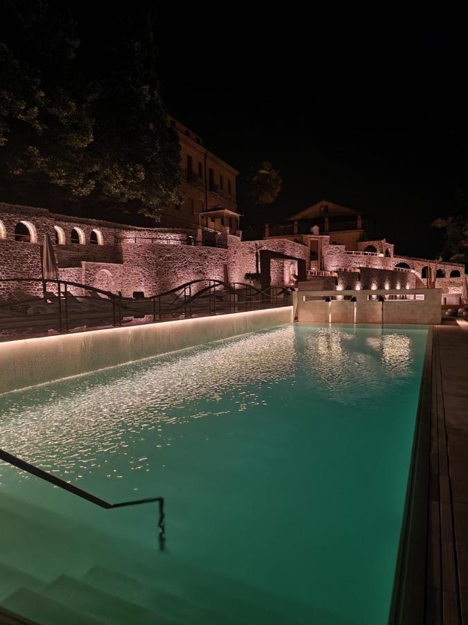 Hotel Corte Dei Tini แตราโม ภายนอก รูปภาพ
