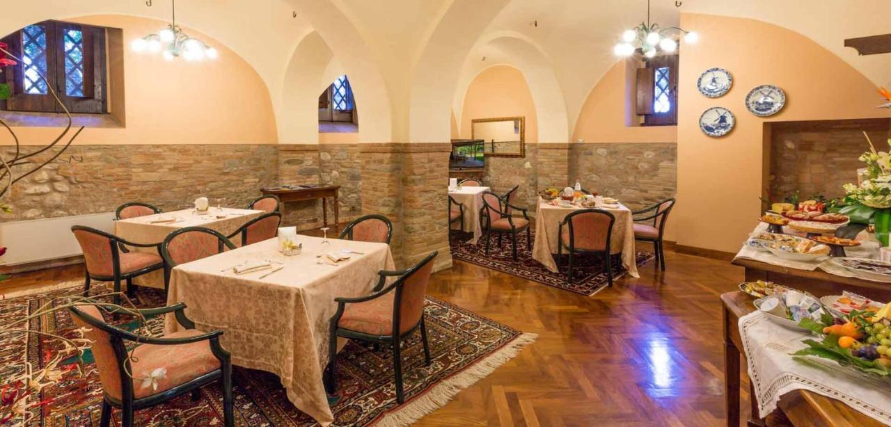 Hotel Corte Dei Tini แตราโม ภายนอก รูปภาพ