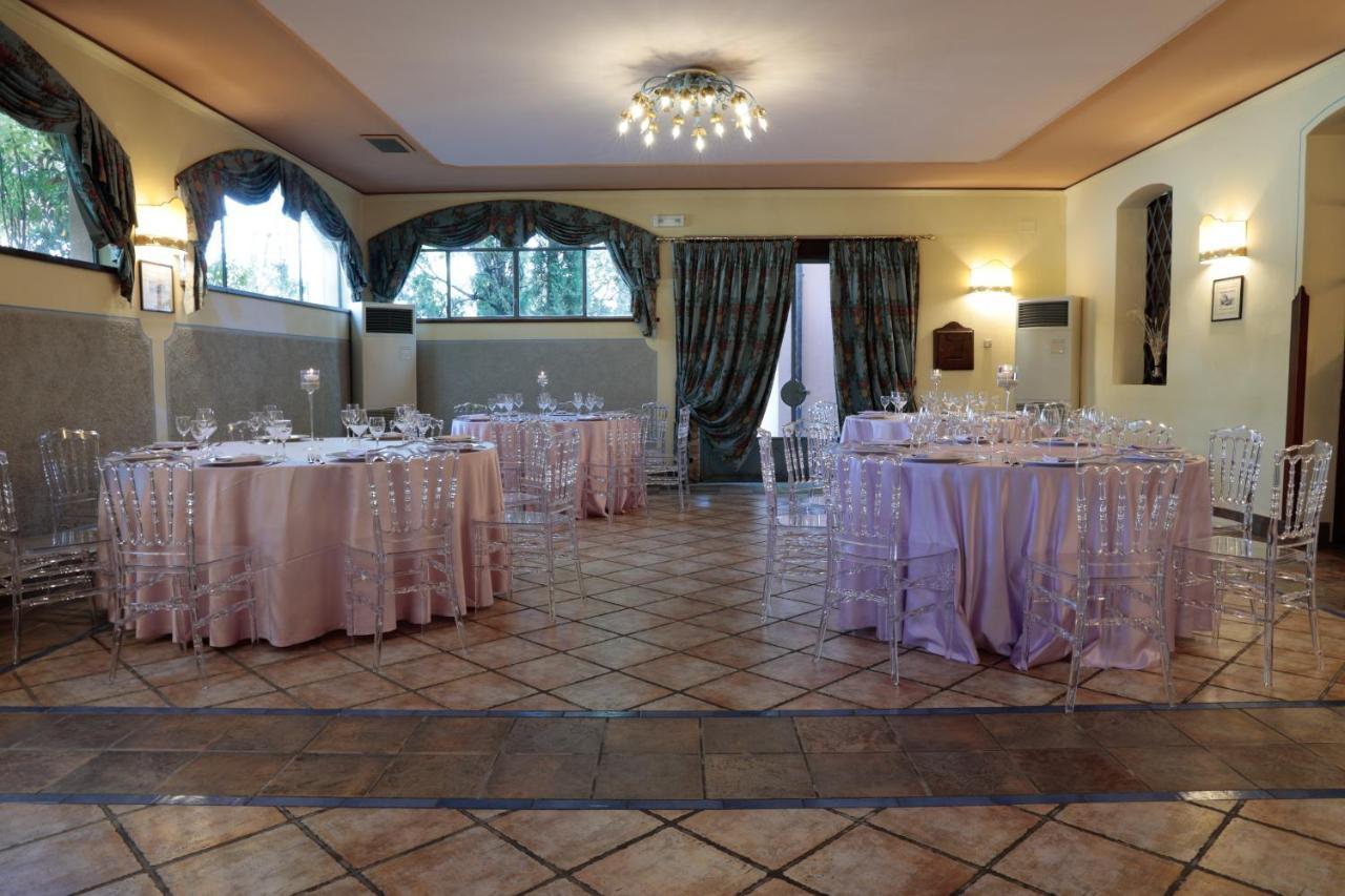 Hotel Corte Dei Tini แตราโม ภายนอก รูปภาพ