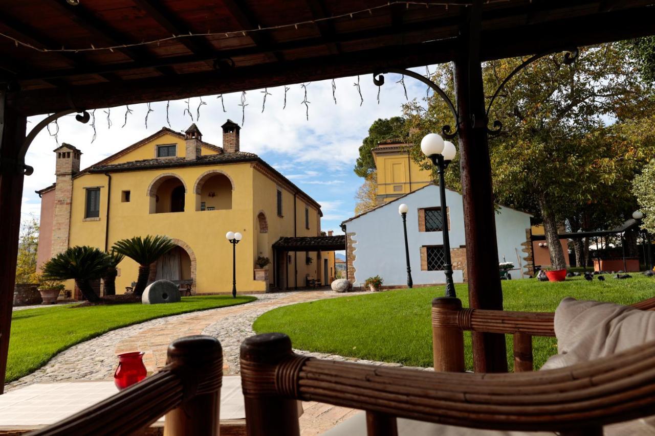 Hotel Corte Dei Tini แตราโม ภายนอก รูปภาพ