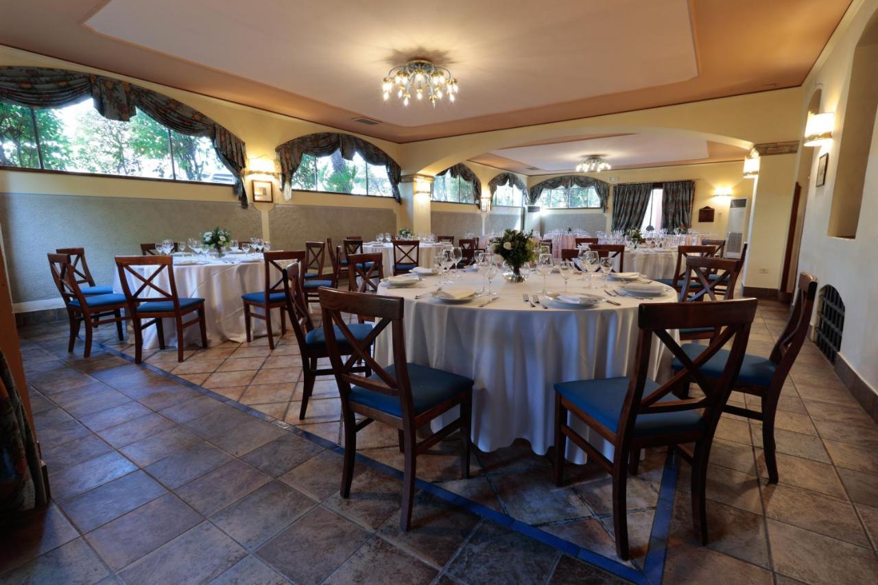 Hotel Corte Dei Tini แตราโม ภายนอก รูปภาพ